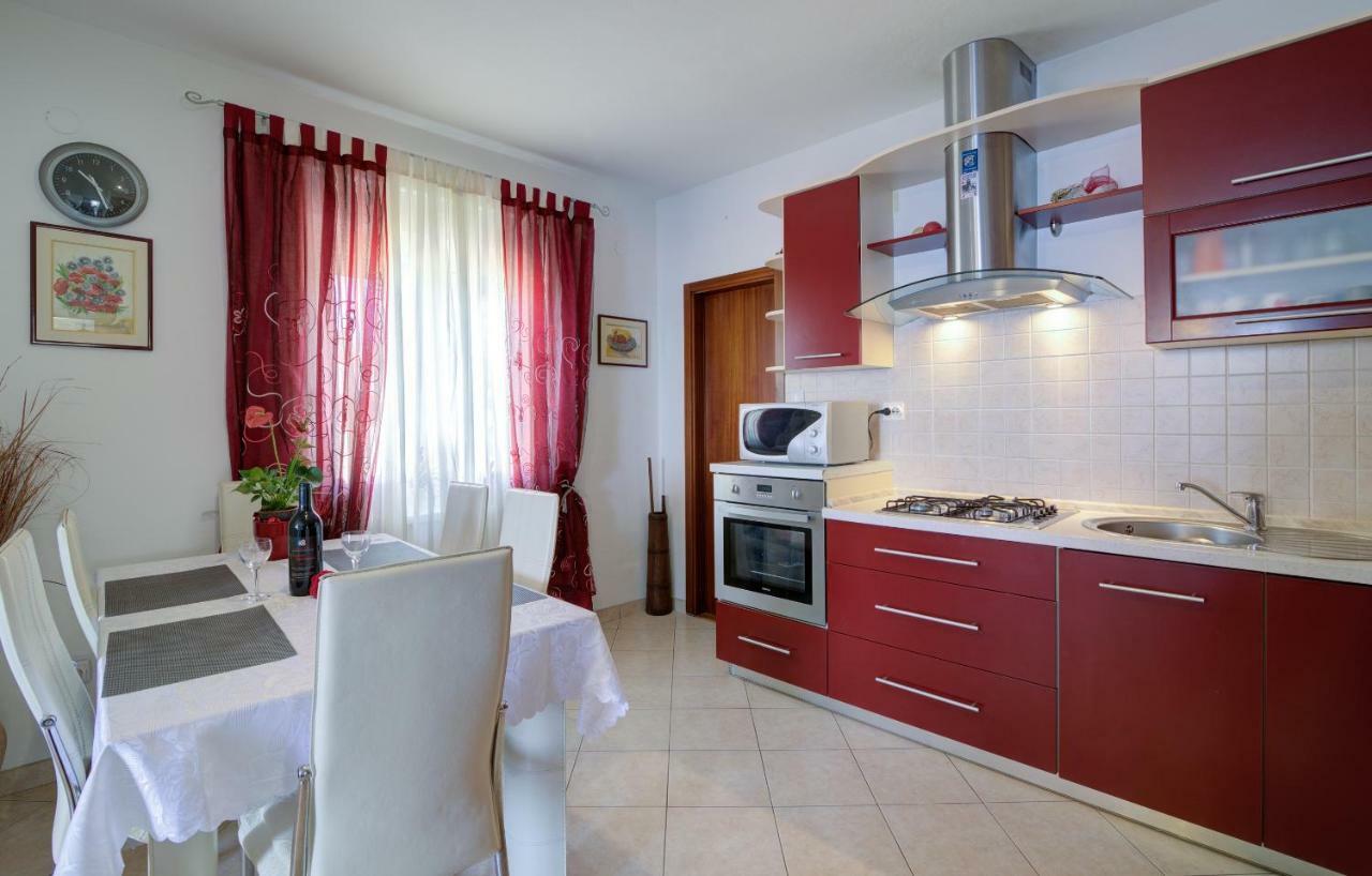 Apartment Luca Senj  Bagian luar foto