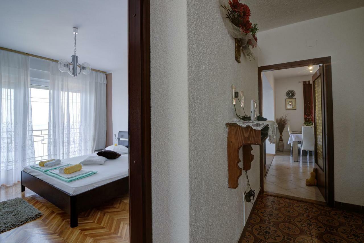 Apartment Luca Senj  Bagian luar foto